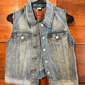 Denim Levi vest